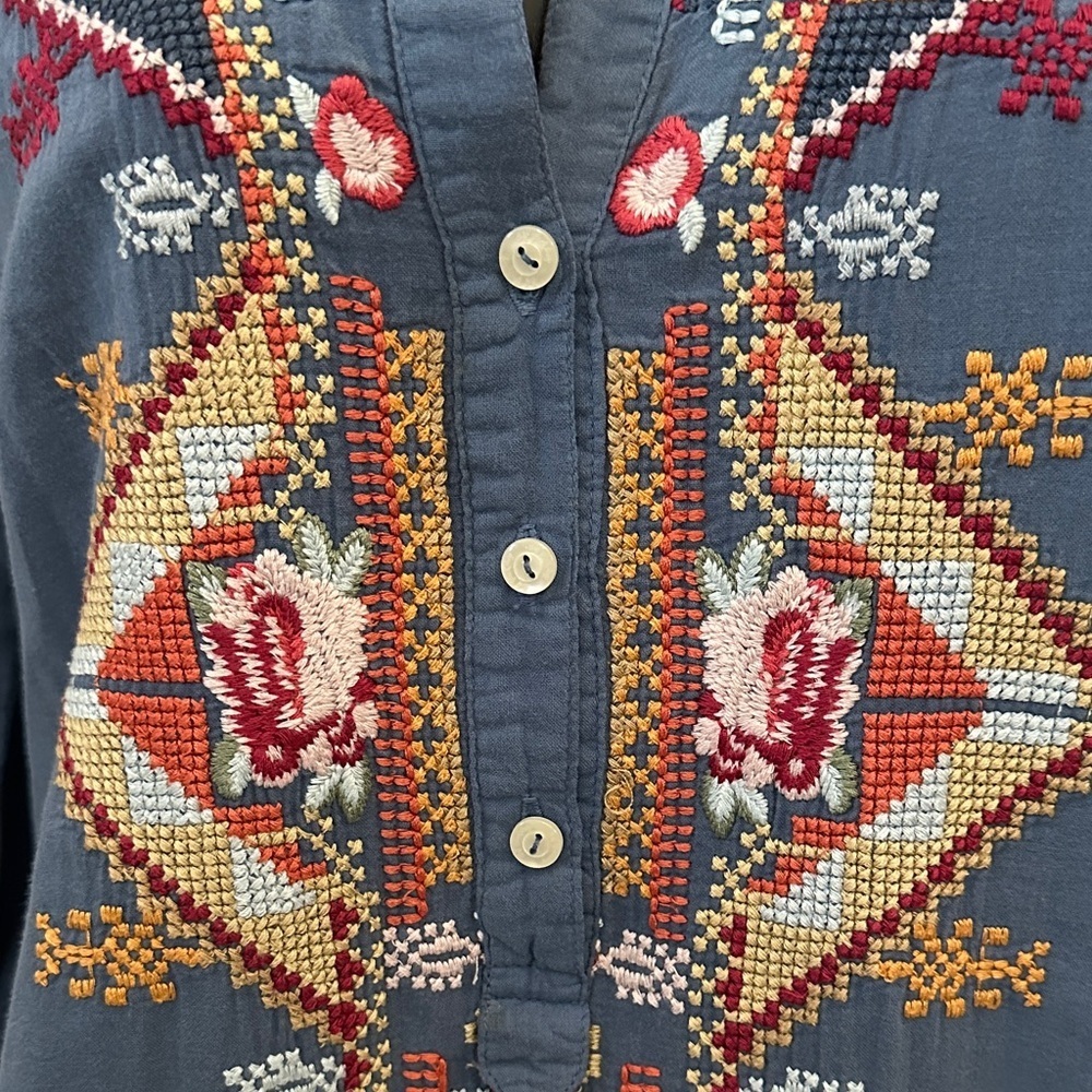 Johnny Was/ 3J Workshop collection embroidered tunic top their Small - Picture 4 of 14
